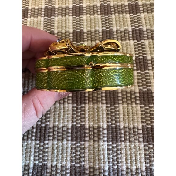 Joan Rivers Gold-Tone Brooch With Multicolored Rhinestones & Enamel 2.5" Diamete - Picture 14 of 14